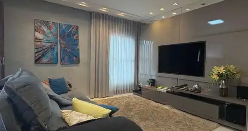 Casa - Sobrado Padrão, para Venda em Uberlândia/MG
