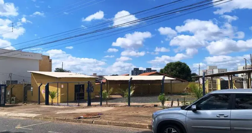 Ponto comercial para alugar no Tubalina, Uberlândia 