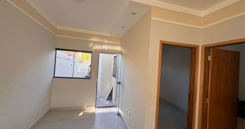 Casa com 2 quartos à venda no Jardim Canaã, Uberlândia 