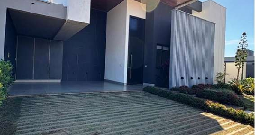 Casa com 3 quartos à venda no Granja Marileusa, Uberlândia 