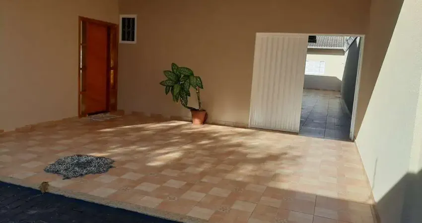 Casa com 4 quartos à venda no Santa Mônica, Uberlândia 