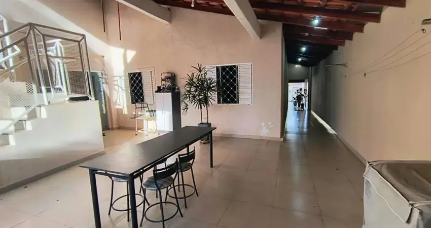Casa com 4 quartos à venda no Custódio Pereira, Uberlândia