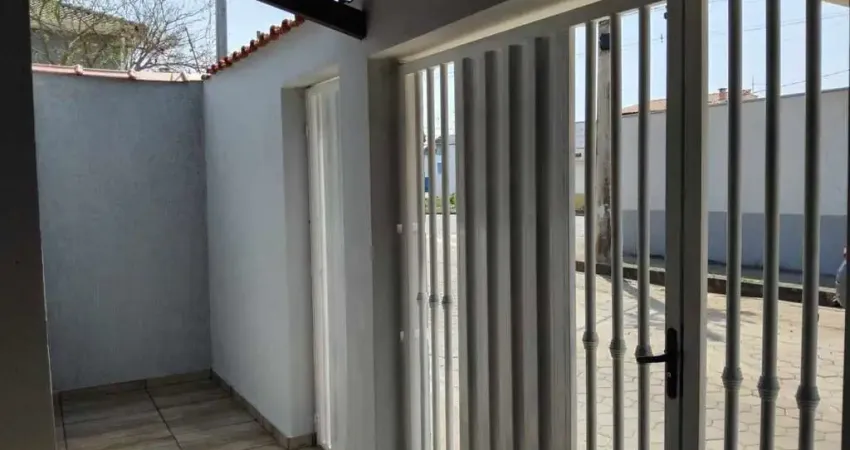 Casa com 2 dormitórios à venda, 85 m² por R$ 320.000,00 - Árvore Grande - Pouso Alegre/MG