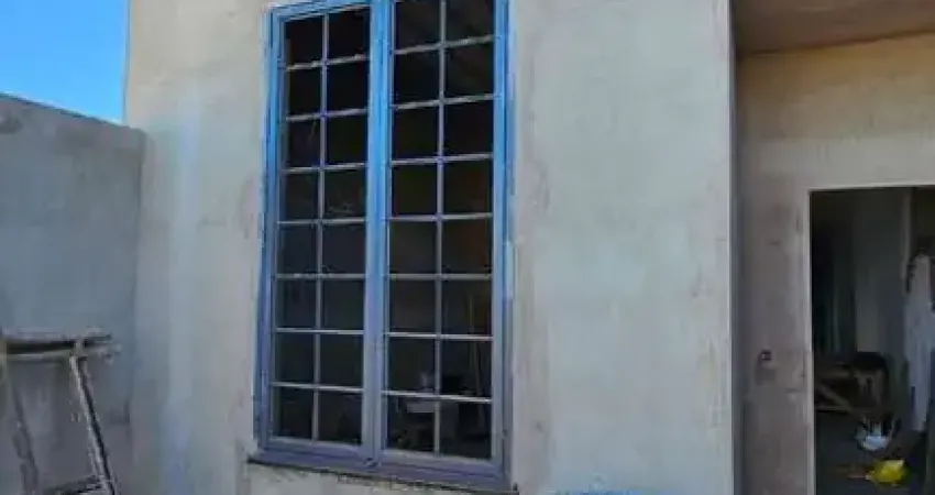 Casa com 3 dormitórios à venda, 95 m² por R$ 370.000 - Parque Real - Pouso Alegre/MG