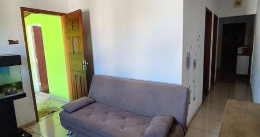 Casa com 2 dormitórios à venda, 77 m² por R$ 300.000,00 - Saúde - Pouso Alegre/MG