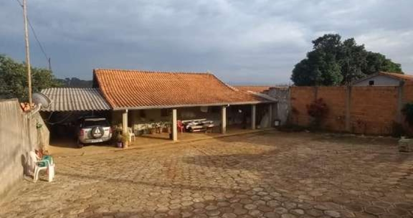 Chácara com 3 dormitórios à venda, 1500 m² por R$ 500.000,00 - Parque Real - Pouso Alegre/MG