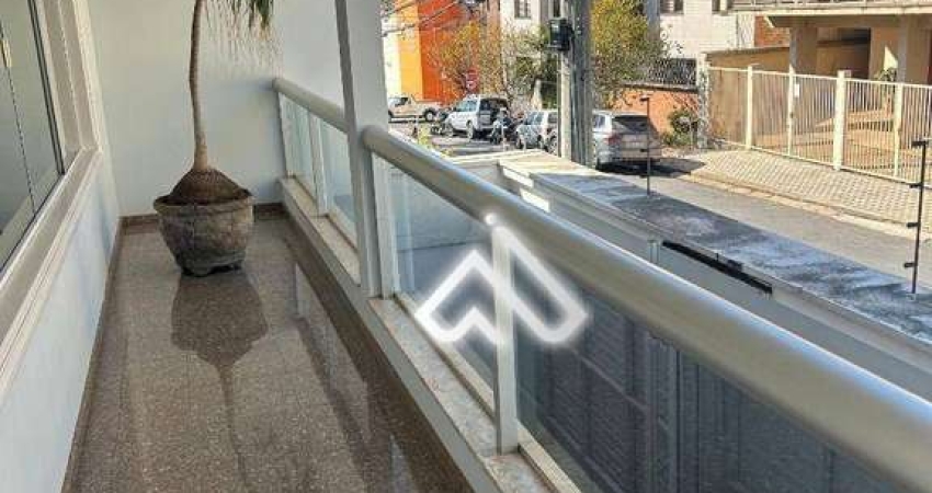 Casa com 4 dormitórios à venda, 362 m² por R$ 2.300.000 - Santa Doroteia - Pouso Alegre/MG