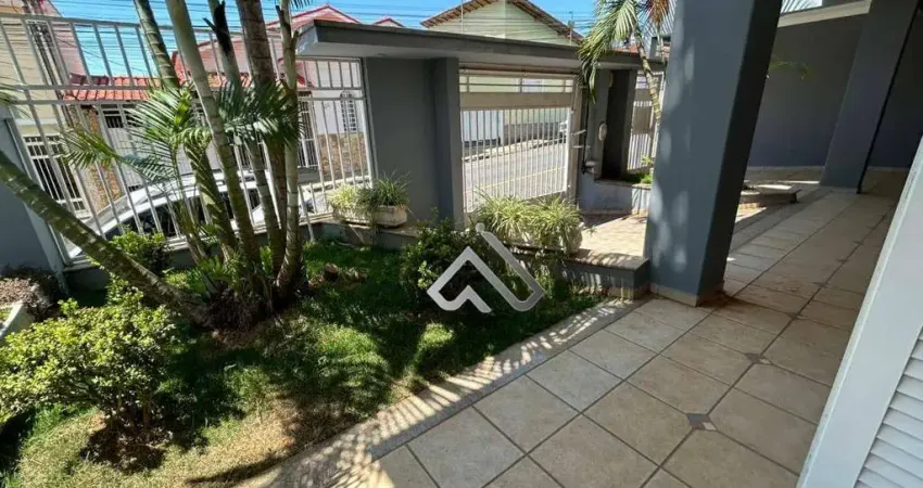 Casa com 6 dormitórios para alugar, 420 m² por r$ 7.160,00/mês - centro - pouso alegre/mg