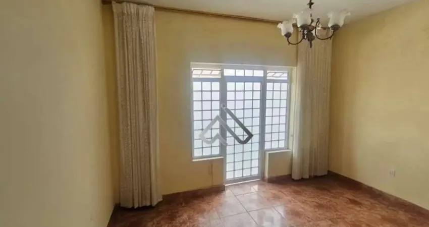 Apartamento à venda, 99 m² por R$ 240.000,00 - Centro - Pouso Alegre/MG