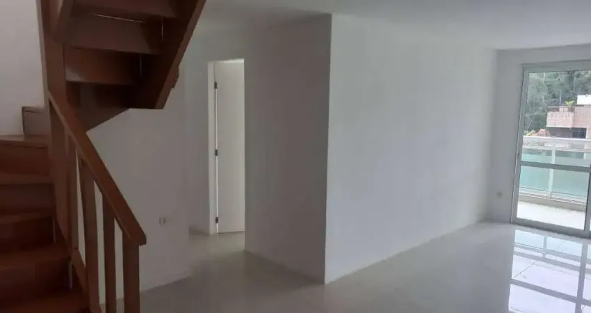 Apartamento para alugar na Freguesia (Jacarepaguá), com 4 quartos, 187m²