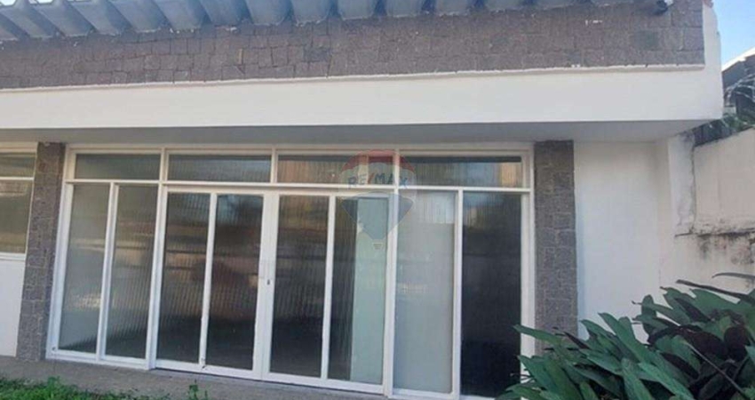 'Casa Comercial no Jardim Esplanada, SP'
