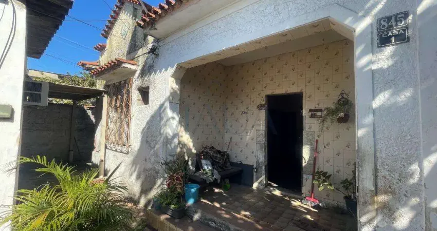Casa à venda em Duque de Caxias, Parque Lafaiete, com 2 quartos, com 100 m²