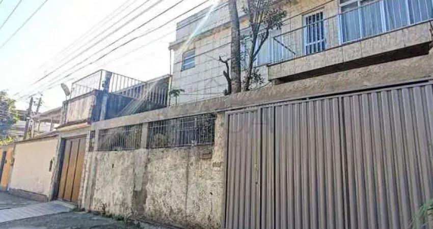 Casa à venda em Duque de Caxias, Parque Lafaiete, com 3 quartos, com 91 m²