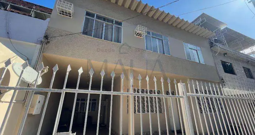 Casa à venda em duque de caxias, parque beira mar, com 5 quartos, com 220 m², mauricio de abreu