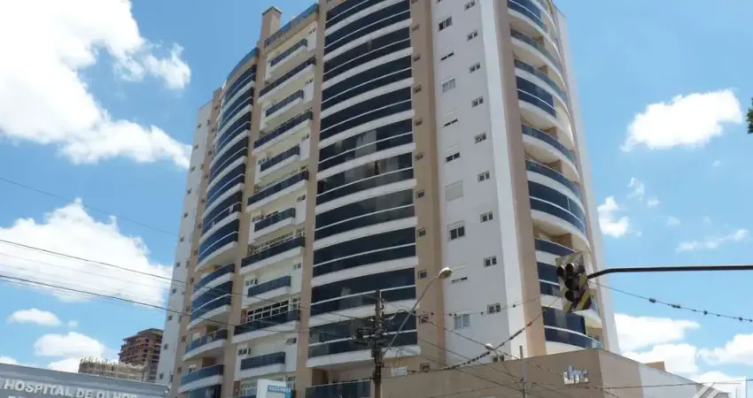 Edifício Monet - Centro - Apartamento Semi Mobiliado