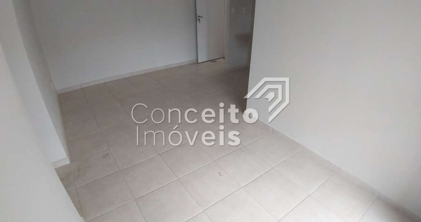 Apartamento com 3 quartos para alugar na Rua Ângelo Madalozzo, 330, Jardim Carvalho, Ponta Grossa
