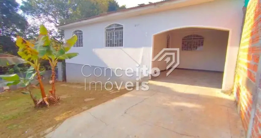 Casa com 3 quartos à venda na Rua Visconde de Inhomirim, 242, Uvaranas, Ponta Grossa