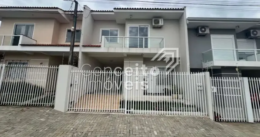 Casa com 3 quartos à venda no Nova Rússia, Ponta Grossa 