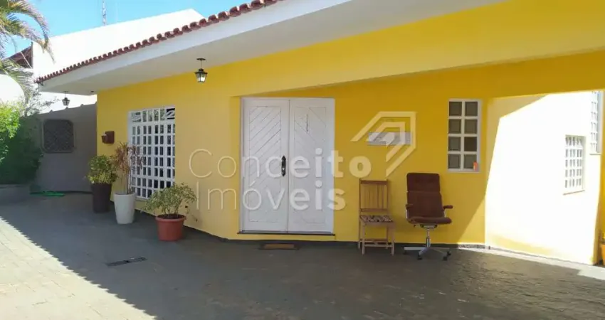 Casa com 4 quartos à venda no Oficinas, Ponta Grossa