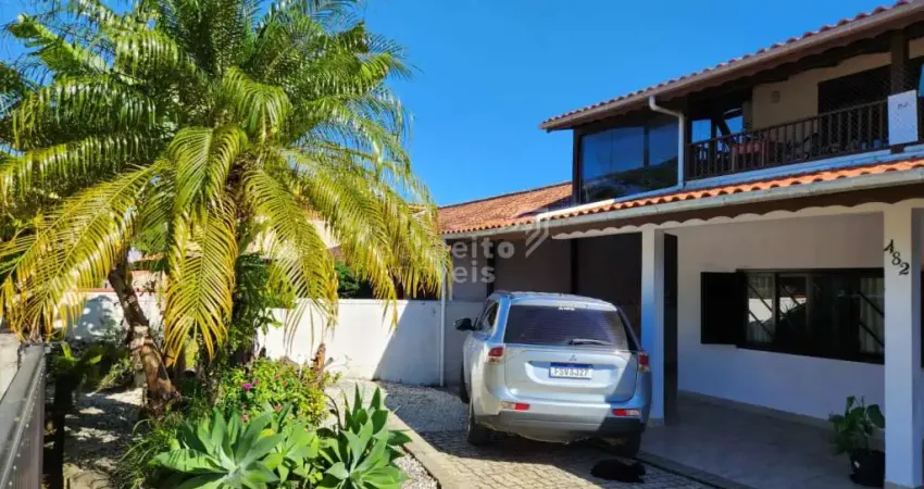 Casa com 5 quartos à venda na Rua General Julião Neiva de Lima, 482, Centro, Penha