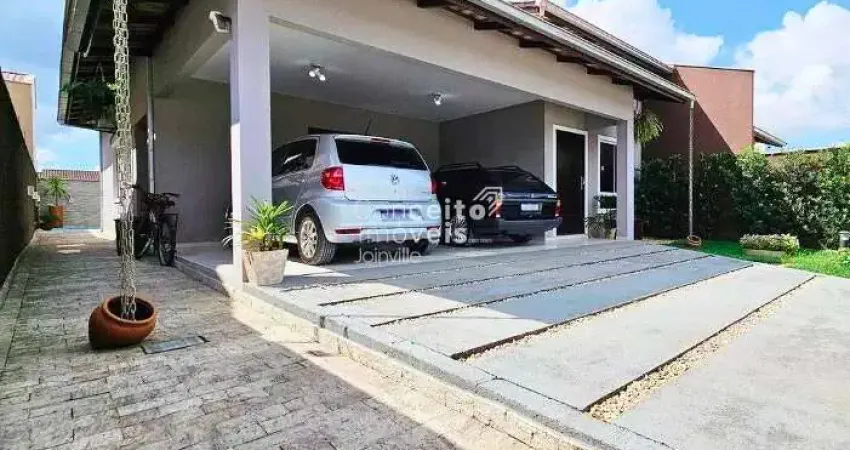 Casa com 3 quartos à venda na Vila Nova, Joinville 