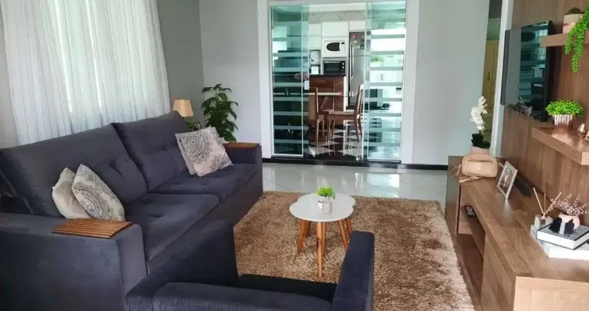 Casa com 3 quartos à venda na Rua Bergamo, 128, Pagani, Palhoça