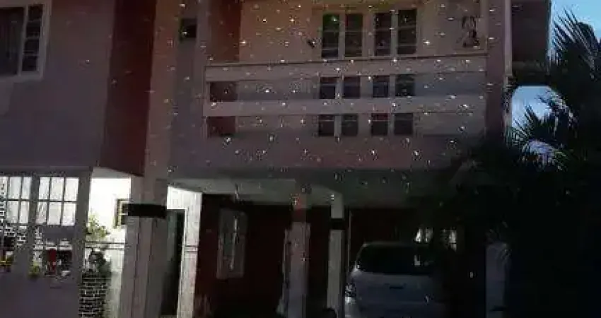 Casa com 3 quartos à venda na Rua Dezesseis de Julho, 172, Caminho Novo, Palhoça