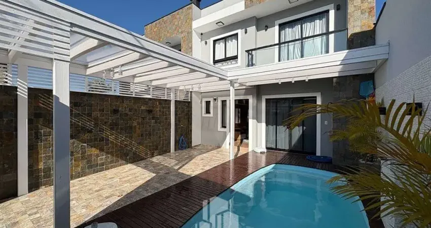 Casa com 3 quartos à venda na Travessa Indyara, 20, Canoas, Pontal do Paraná