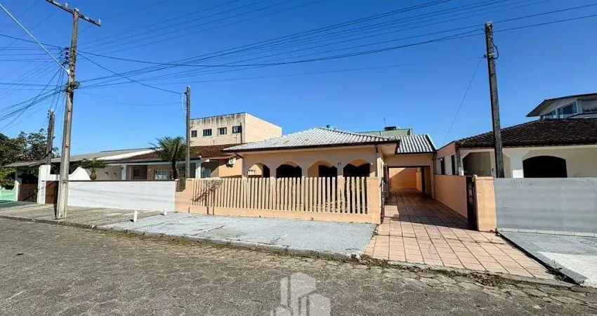 Casa com 3 quartos à venda na Travessa Ponta Porã, 51, Ipanema, Pontal do Paraná