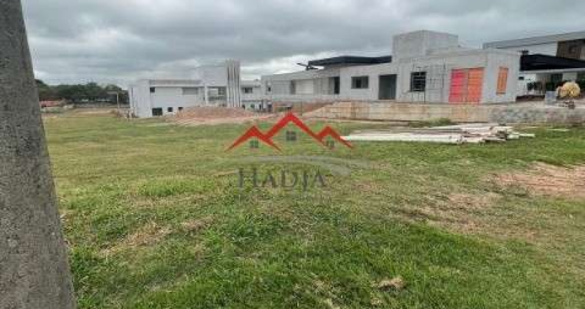 Terreno à venda no Condomínio Portal do Japy Golf Club em Cabreúva