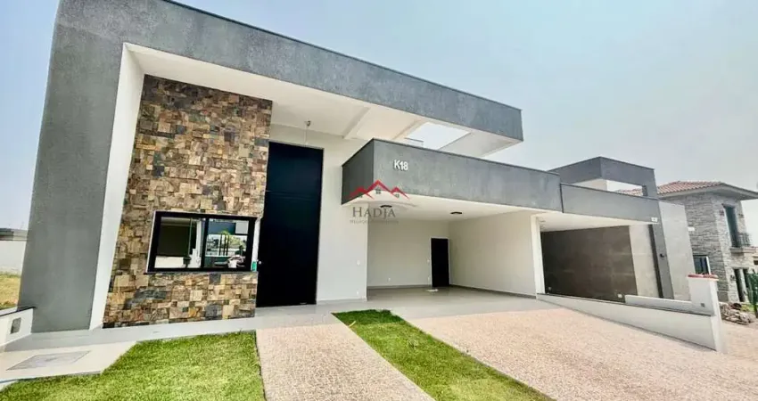 Casa Térrea à Venda no Condomínio Mont'Alcino em Valinhos - SP