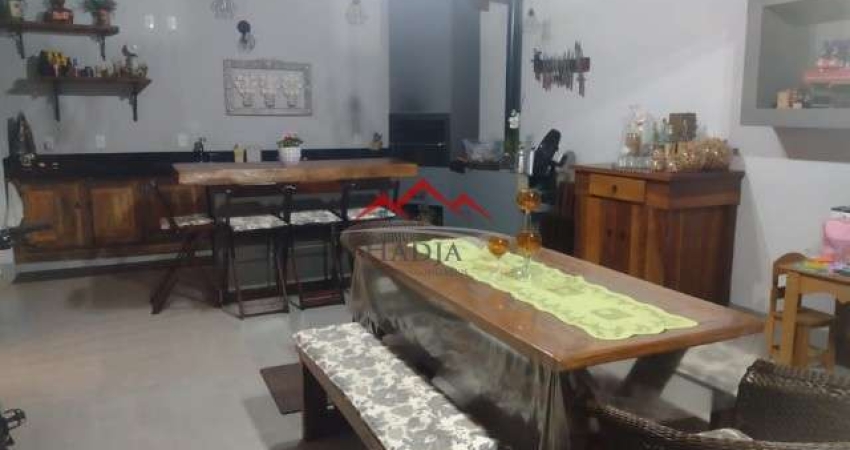 Casa a venda em Jundiaí, no condomínio fechado Vintage Clube.