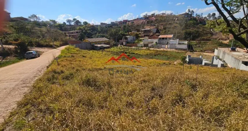 Terreno à venda na Rua dos Ipês, 53, Estancia Climaterica Ype, Jarinu