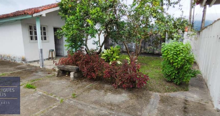 Casa com 2 quartos à venda no Travessão, Caraguatatuba 
