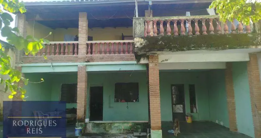 Casa à venda no Jardim Arua, Caraguatatuba 