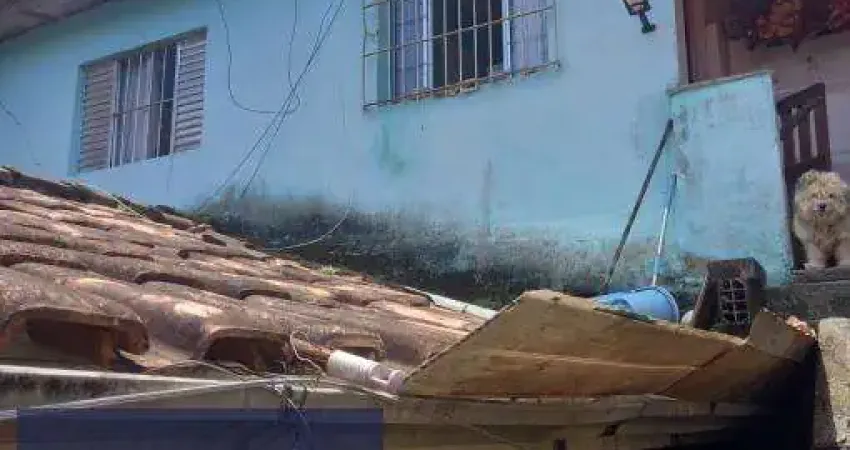 Casa à venda no Jardim Casa Branca, Caraguatatuba 