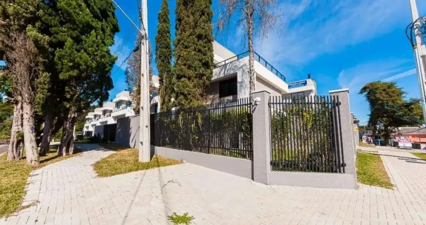 Casa em condomínio fechado em santa felicidade, 3 suítes, 2 vagas, ático com churrasqueira