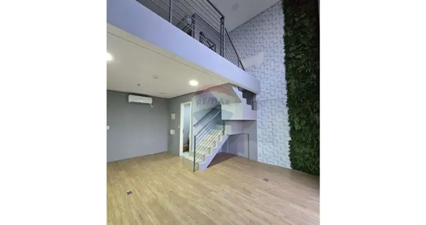 Sala comercial duplex para locação na barra funda, 55 metros, 2 banheiros e 2 vagas