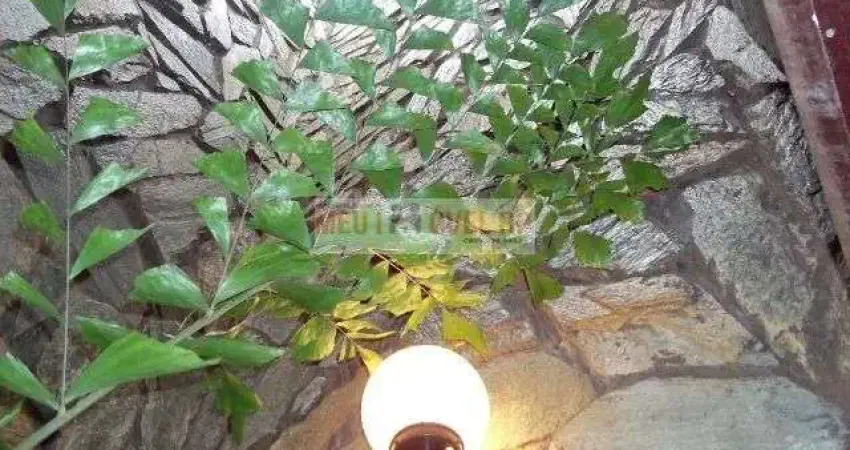 Casa com 4 dormitórios à venda, 300 m² por R$ 585.000 - Jardim Alexandre Balbo - Ribeirão Preto/SP