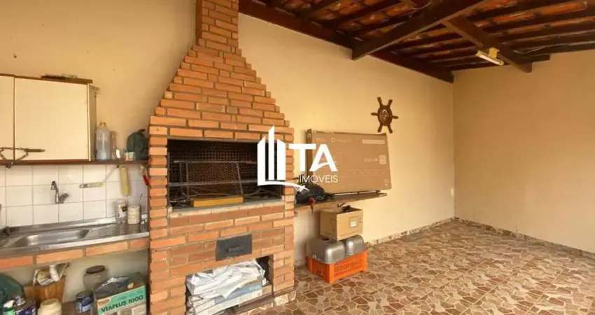 Casa à venda com 180m² de área construída, 3 quartos 1 suite 4 vagas em campinas, parque são quirino.