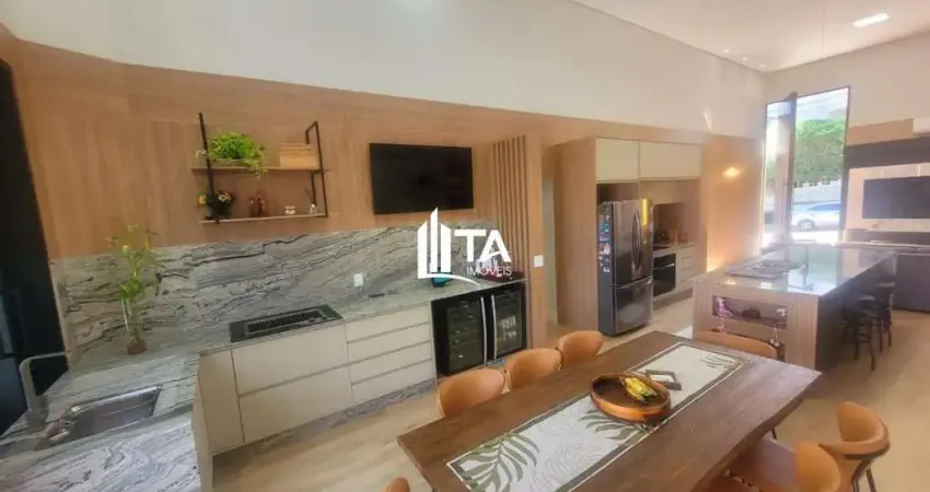 Casa em Condomínio à venda 230m² com 4 suítes 5 vagas em Campinas - Swiss Park.