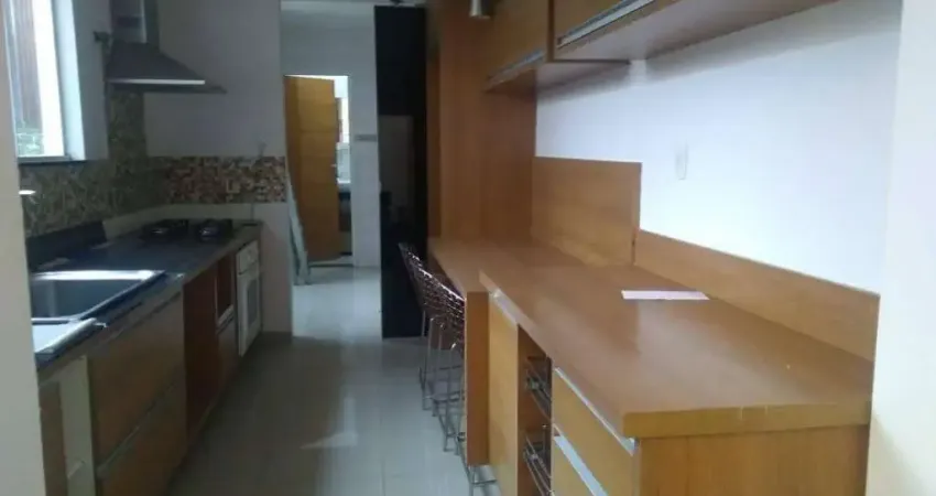 Sobrado com 3 dormitórios para alugar, 180 m² - Vila Alpina - Santo André/SP