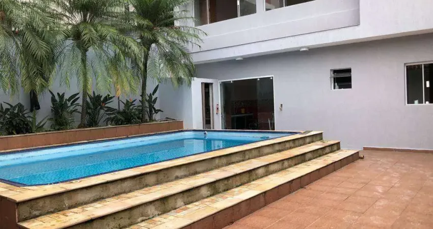 Casa com 3 quartos, 402 m² - Vila Valparaíso - Santo André/SP
