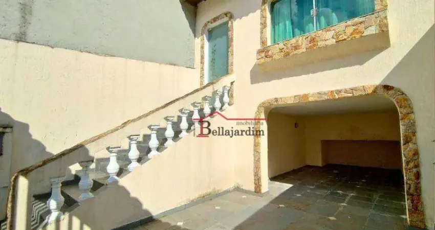 Casa com 3 dormitórios à venda, 186 m² - Bairro Jardim - Santo André/SP