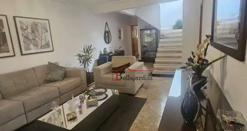 Sobrado com 3 quartos à venda, 300m² - Bairro Campestre - Santo André/SP