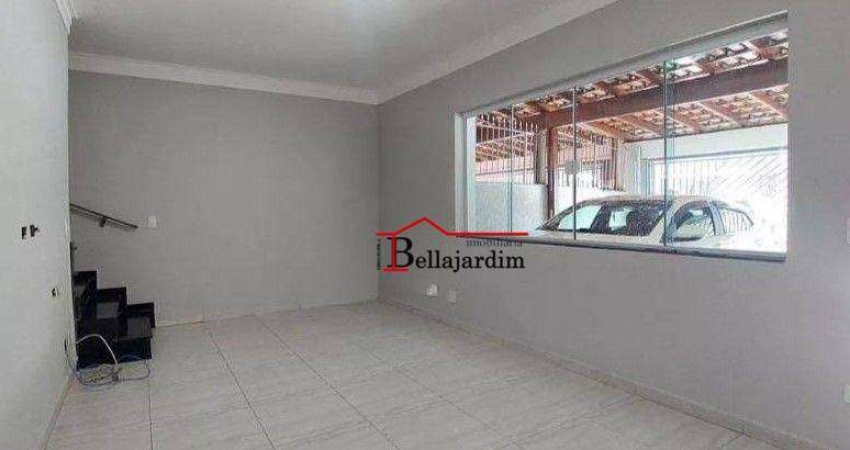 Sobrado com 2 quartos para alugar, 130 m² - Vila Homero Thon - Santo André/SP