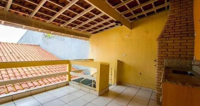 Sobrado localizado no bairro las vegas em santo andré, possui 178m² área construída