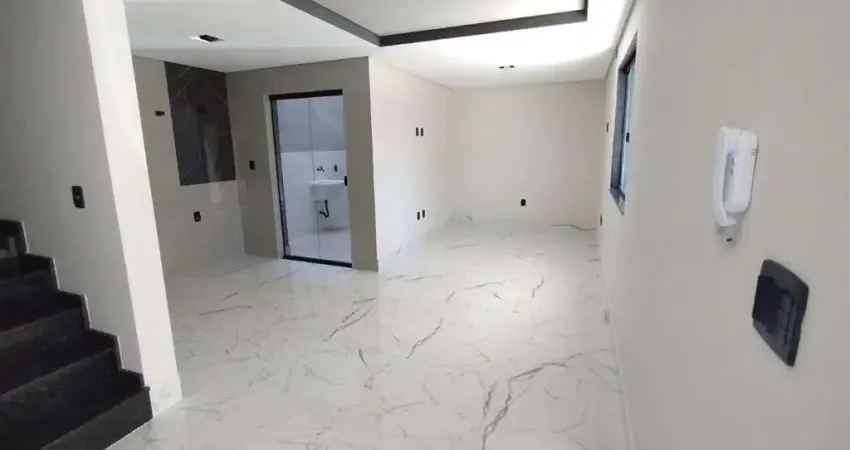 Sobrado 3 andares com 2 suítes e varanda gourmet no parque das nações, santo andré