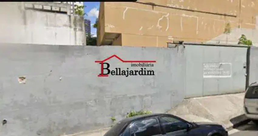 Terreno à venda com 300m² área total no Bairro Jardim - Santo André/SP!