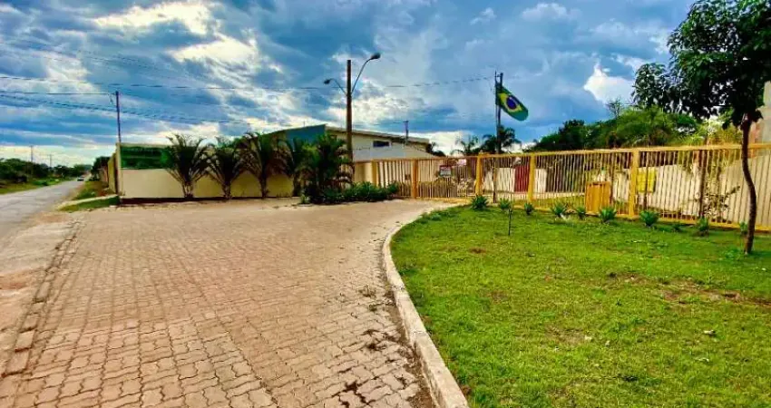 Residencial parque nacional  - lote plano com 550m2, murado e casa simples !